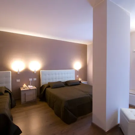 Royal Hotel 4*