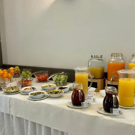 Royal Hotel 4*