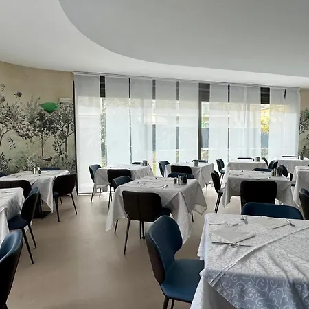 Hotel Royal